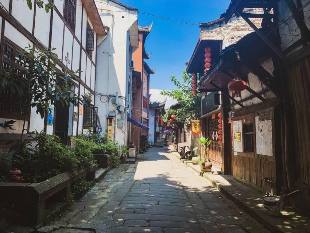 CBA:广厦轻取江苏 胡金秋回归砍下23分6篮板